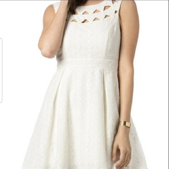 Miss Me Found Love lace dress size large - Picture 3 of 7